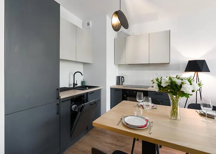 Bukowska 18 With Balcony Mtp By Renters * Poznań