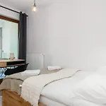 Lejlighed Bukowska 18 With Balcony Mtp By Renters