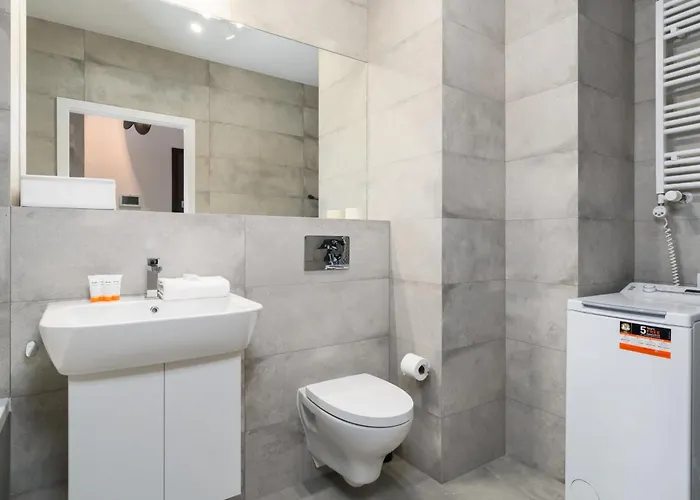 Bukowska 18 With Balcony Mtp By Renters *