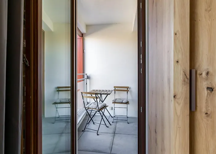 Bukowska 18 With Balcony Mtp By Renters