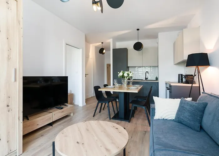 Bukowska 18 With Balcony Mtp By Renters *